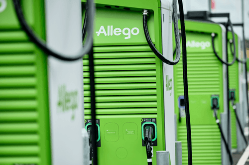 Clever udvider lademuligheder: Kunder får adgang til Allegos netværk