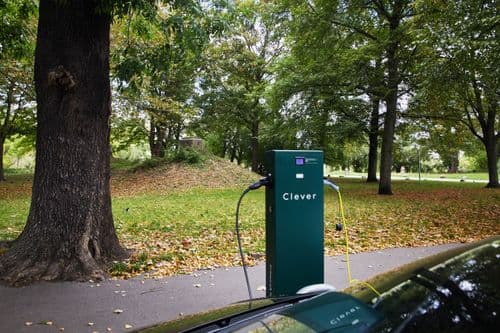Clever og Uno-X afbryder samarbejdet: Slut med nem opladning fra 1. juni